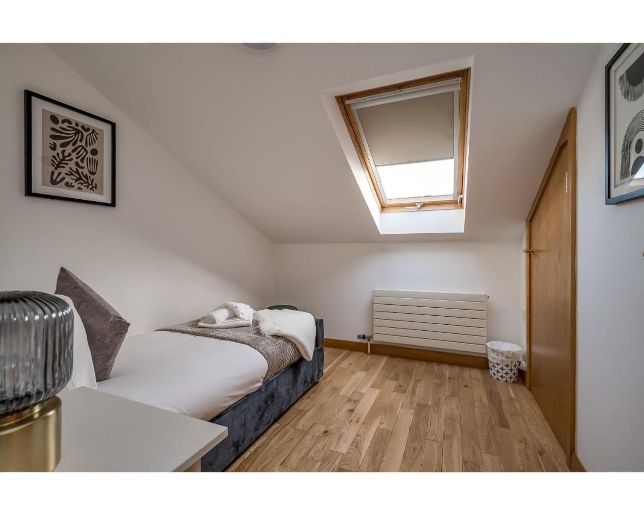 Central Belfast Apartments Pottinger'S Quay Экстерьер фото