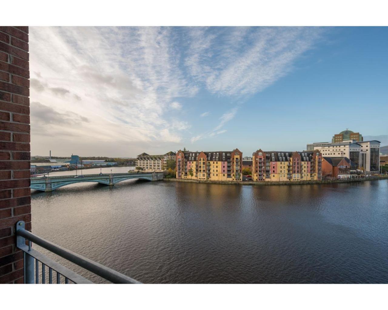 Central Belfast Apartments Pottinger'S Quay Экстерьер фото